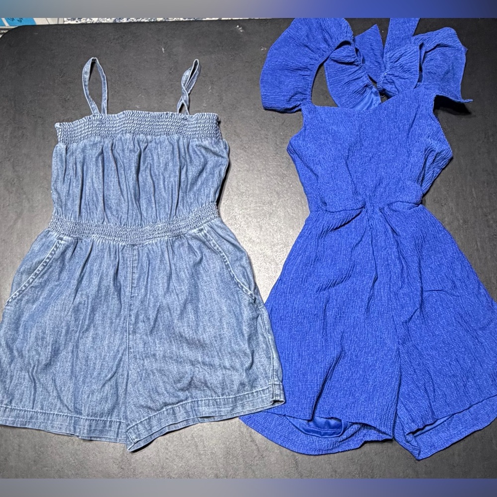 Girls Lot of 2 Miscellaneous Brand Rompers - Size Small
